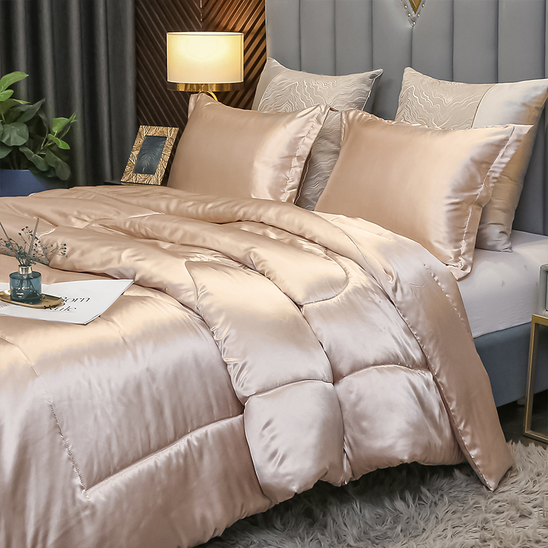 Customed Factory Price Home Bedsheet Set Cotton King Queen Size Bed Duvet Cover Silk Bedding Sets