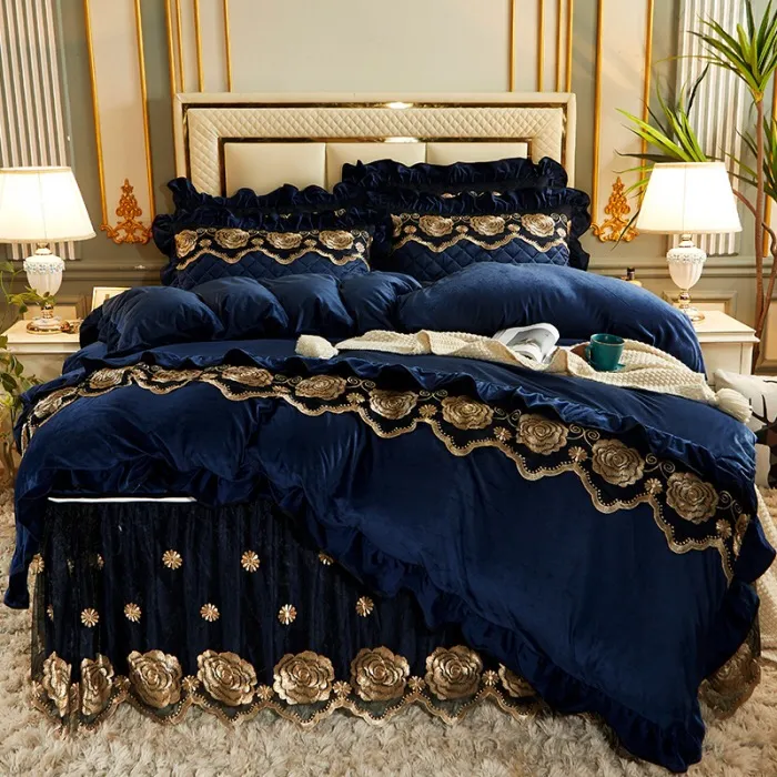 Blue Velvet Bedding Set