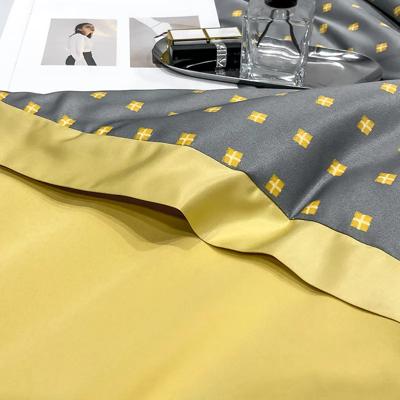 Silk Bedding Set Summer Quilt 4