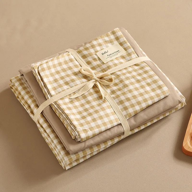 Velvet Quilt Queen Hotel Blanket