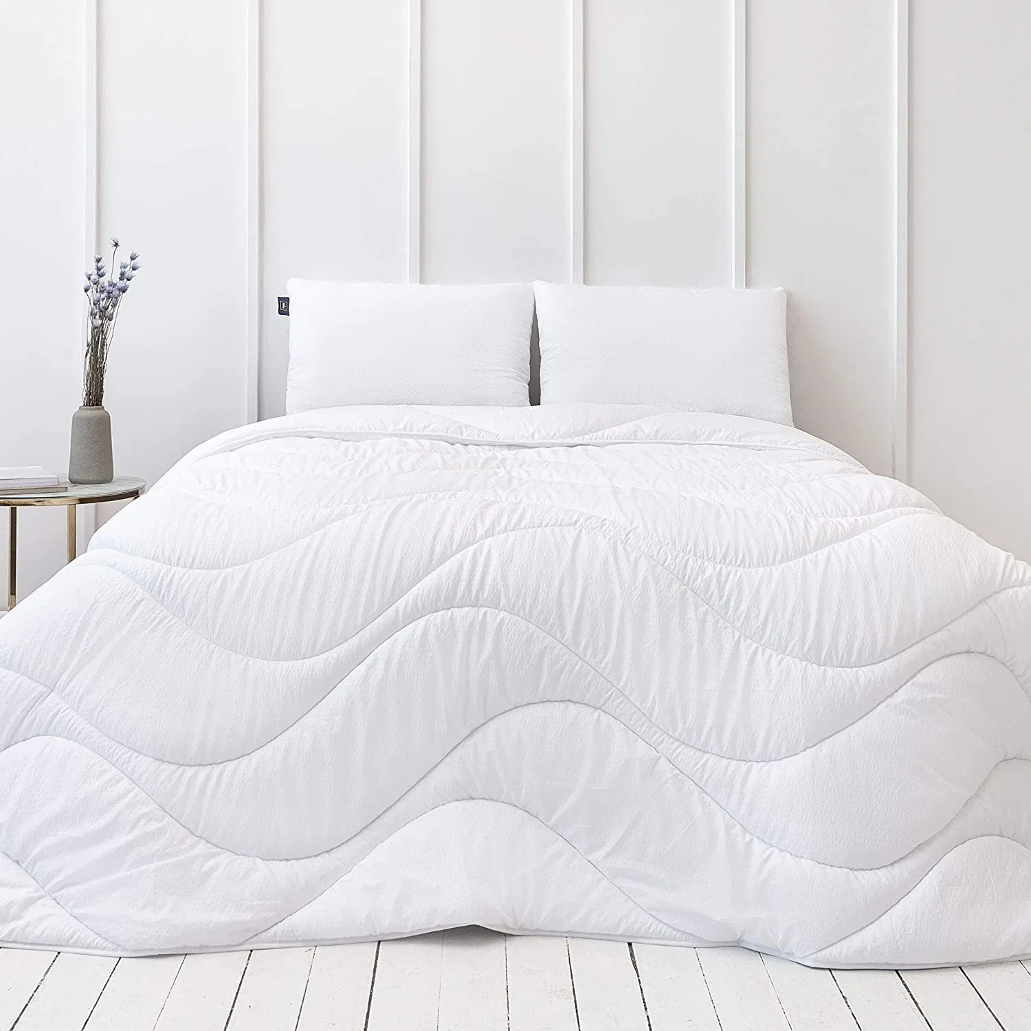 Duvet 200 X 200 Cm Winter Anti-Allergic for Allergy Sufferers, 100% High-Quality Microfibre, Soft Comfort Breathable Quilt, Washable White