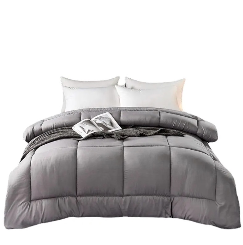 High-Quality Anti-Allergy Quilt with Elegant Design