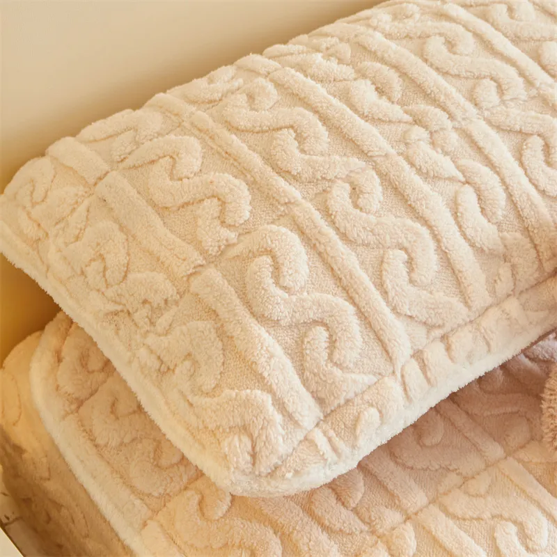 Velvet Bedding Set 7