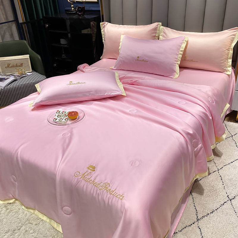 King Custom Size 4 PCS Cooling &amp; Breathable Quilt Bed Sheets Silk Quilt Ultra Smooth Washed Silk Embroidery Summer Quilt Bedding Set