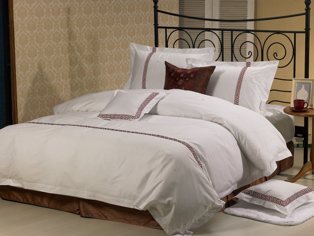 Luxury Five Star Hotel Linen 1000 Thread Count Cotton Satin Bedsheet /Duvet Cover for Single/Double/Twin/Queen/Full King Size with Logo 4PCS Hotel Bedding Sets