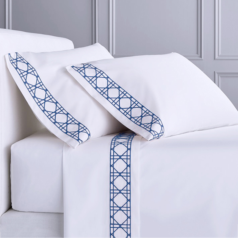 Four Piece Warm Winter Bedroom Collection Linen Bedding Set