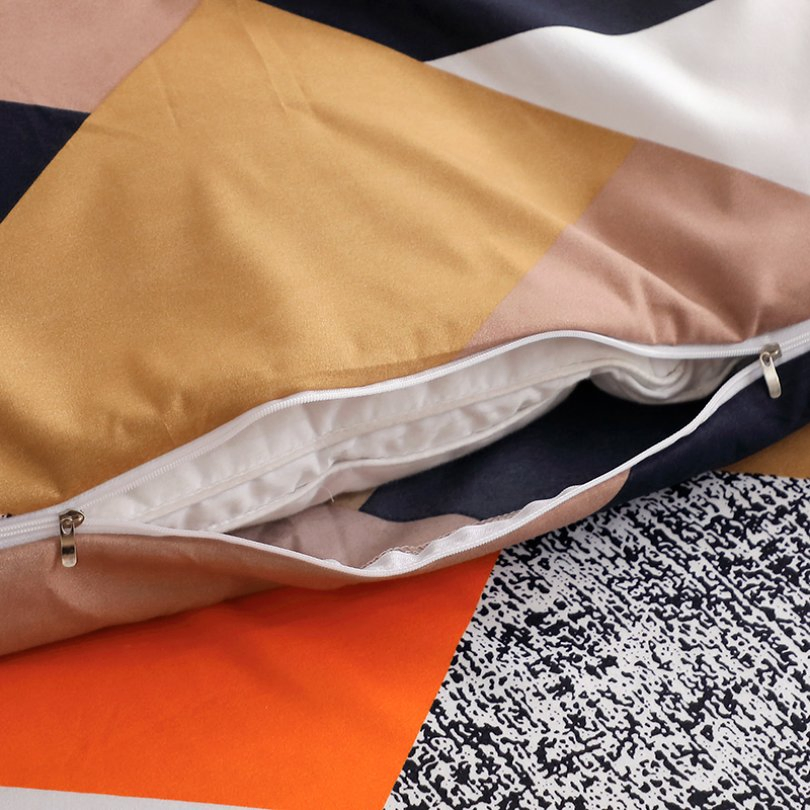 100% Polyester 4PCS Flannel Fleece Bed Sheet Quilted Bed Cover Bedding Set