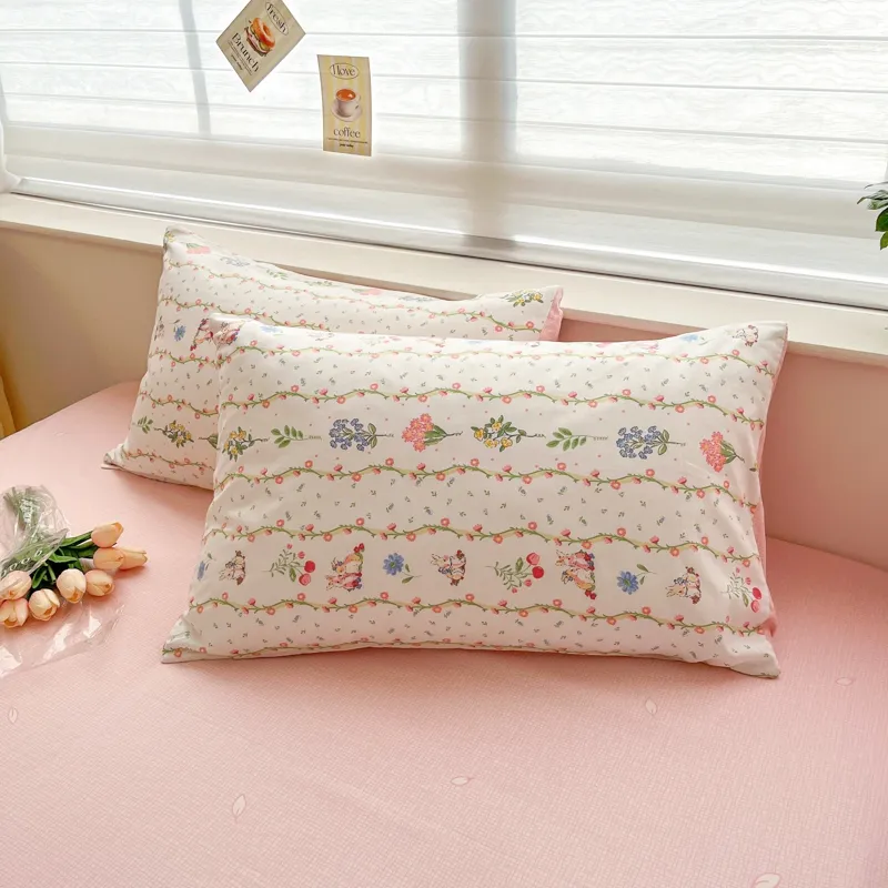 Detailed Bedding View 3