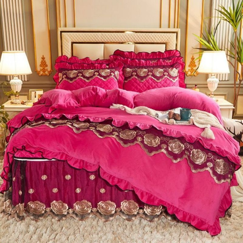 Blue Velvet Lace Duvet Cover Embroidery Pillow Shams Warm Comforter Set Winter 4PCS Bed Linen Fitted Sheets ODM Home Textile Bedding Set