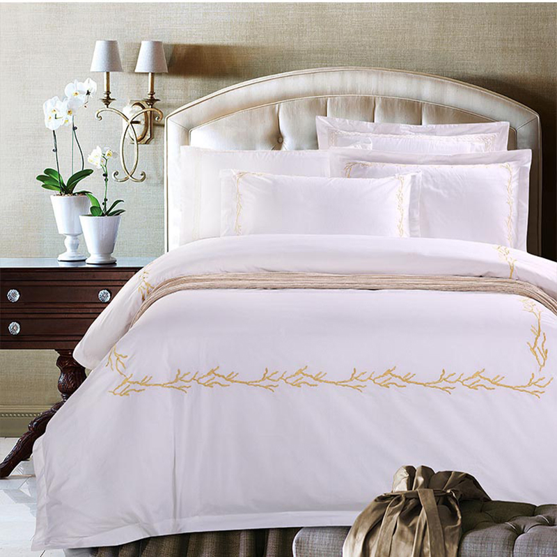 Premium Smooth Texture Bedding Set for Hotel Linen Supplier