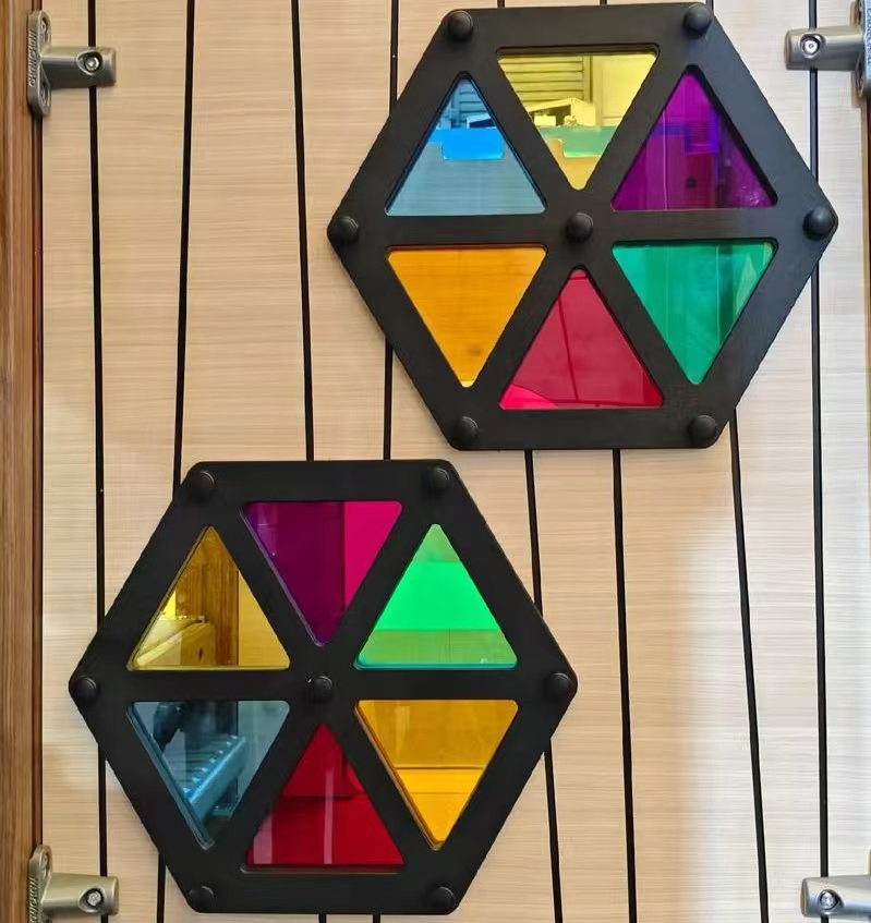 Solid Polycarbonate Sheet Flat Type 1.5-15mm Thickness Easy to Fabricate