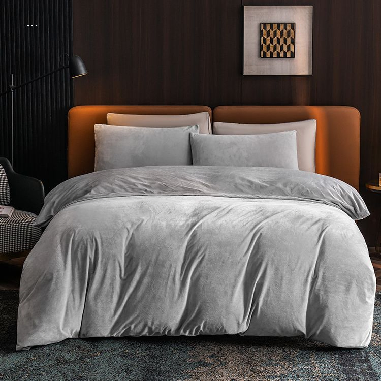 Mink Velvet Four-Piece Winter Plush Warm Quilt Cover Net Red Crystal Velvet Blanket 4 Four-Piece Set ODM/OEM