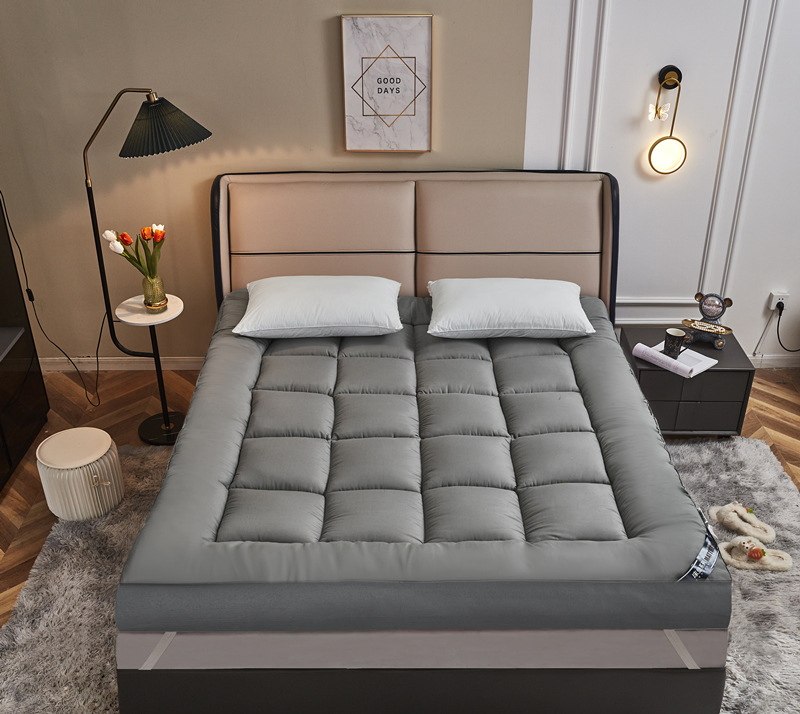 Comfortable Mattress Top Quilted Durable Washable Bed Topper Quality Protector Anti Allergy Mattress Pad Cover
