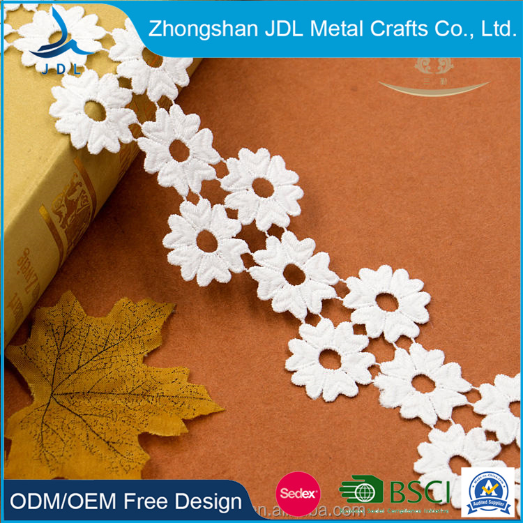 Lace 140cm Wide European Seaweed Crop Pattern Doilies Inelastic Embroidery Curtain Tablecloth Sofa Bridal DIY Clothing Accessories Top Lace