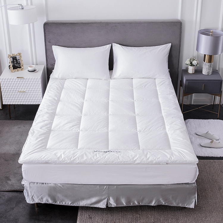 Wholesale White Luxury Mattress Topper for 5 Star Hotel