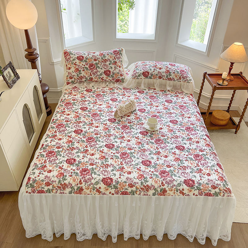 3-Piece Princess Wind Bed Skirt Bed Hats Do Not Pilling Not Shrinkage Floral Pattern Plant Style Bedding Set