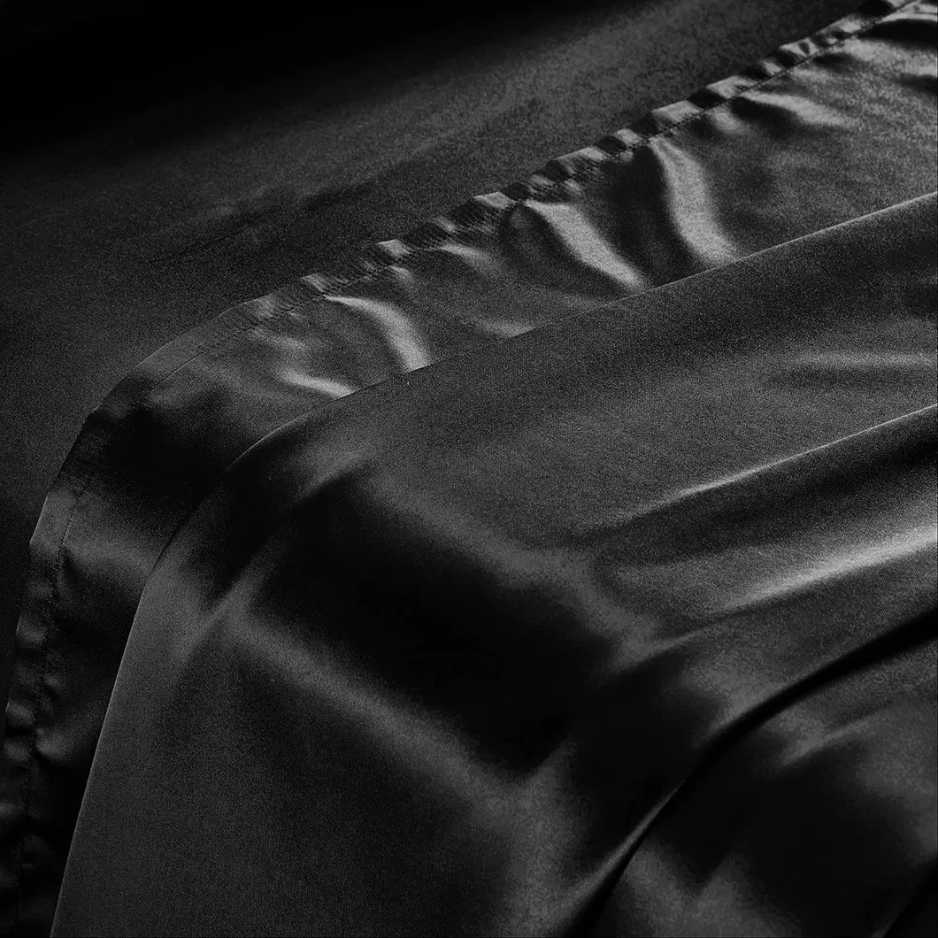 Silk Bedding Detail 6