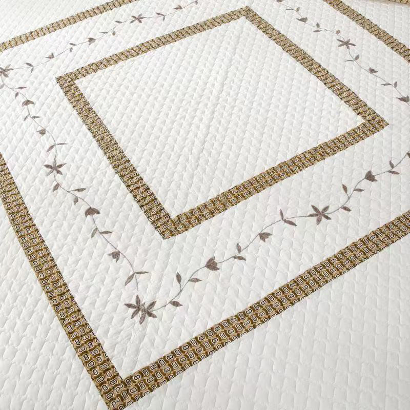 Custom Solid Color Queen Coverlet Microfiber Oversize Thin Summer Quilt Set Soft Baby Blanket Bedspread Set