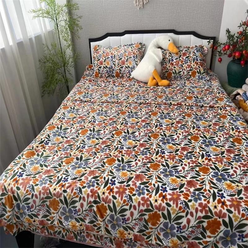 Bedding Set Linen of Polyester Print Flannel 4 Comforter Sets Hometexile Wholesale