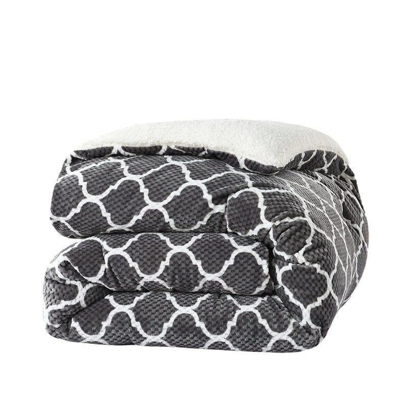 Reversible Sherpa Mink Plush Fuzzy Fleece Microfiber Duvet Winter Warm Bedroom Flannel Quilted Comforter ODM/OEM Home Bedding Set Wholesale