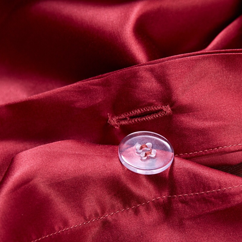 Luxury Red Mulberry Silk Home Textile Premium Yarn-Dyed Jacquard Duvet Quilt Comforter Cover ODM/OEM Coverlets Pillowcases Bed Sheet Bedding Set Wholesale