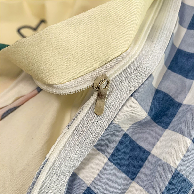 Hot Sale Custom Cartoon Characters Kids Double Faced Velvet Warm Comforter Bedding Sets