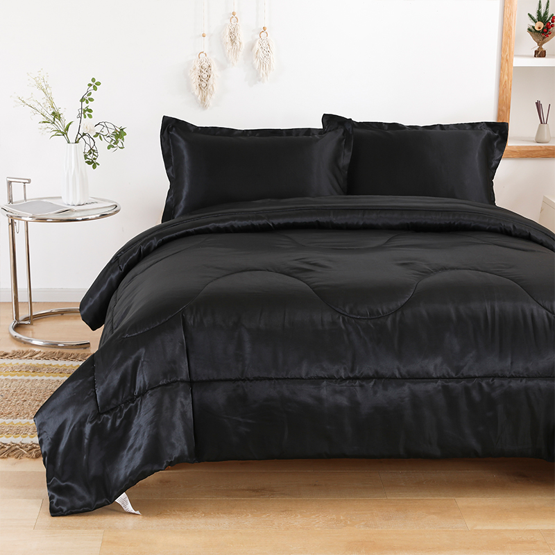 Luxury Wholesale Satin Silk Duvet Cover Customized Queen Size Comforter Sets Bedding