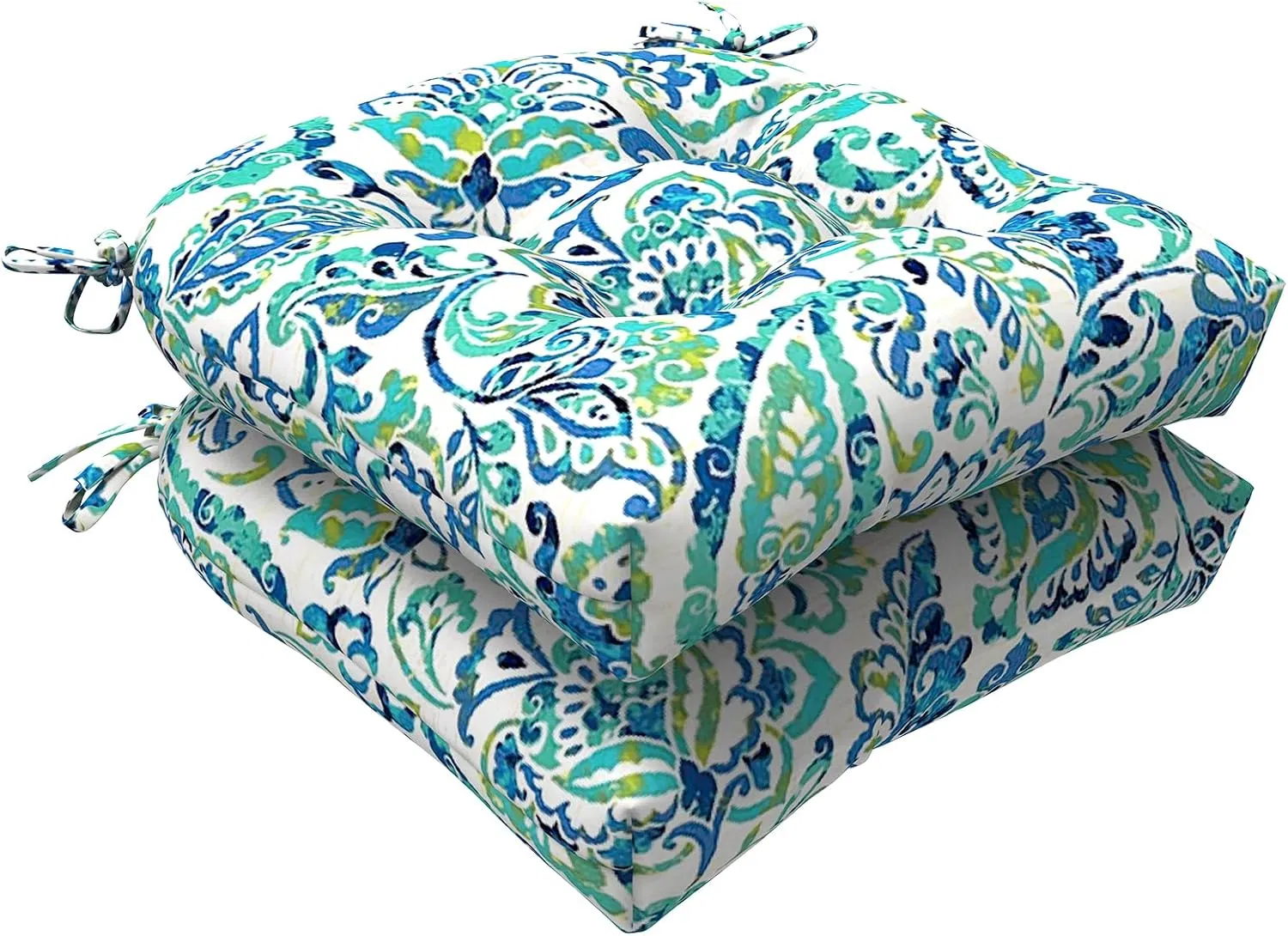 Trendy Outdoor Cushions for Maximum Style and Comfort