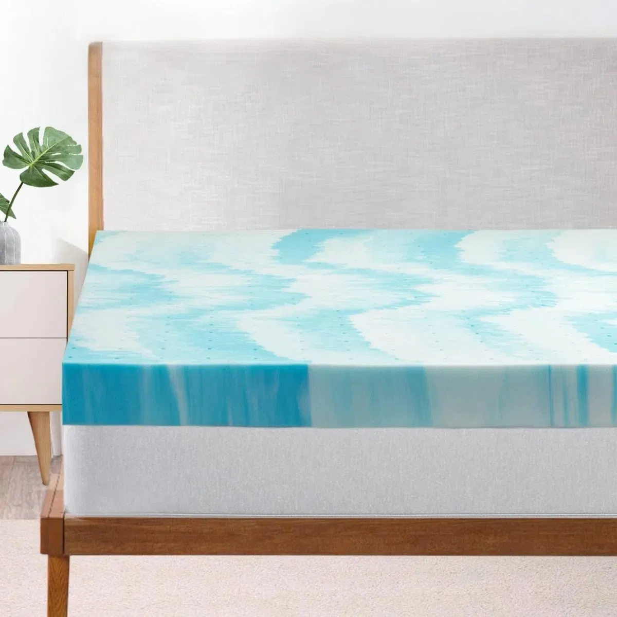 Gel Infused Memory Foam Mattress Topper for Home Living Room Bed