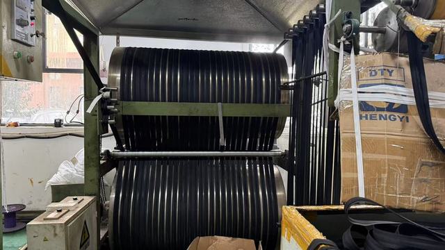 Custom bed linen set with pillowcases and flat sheet by DETT TexPro