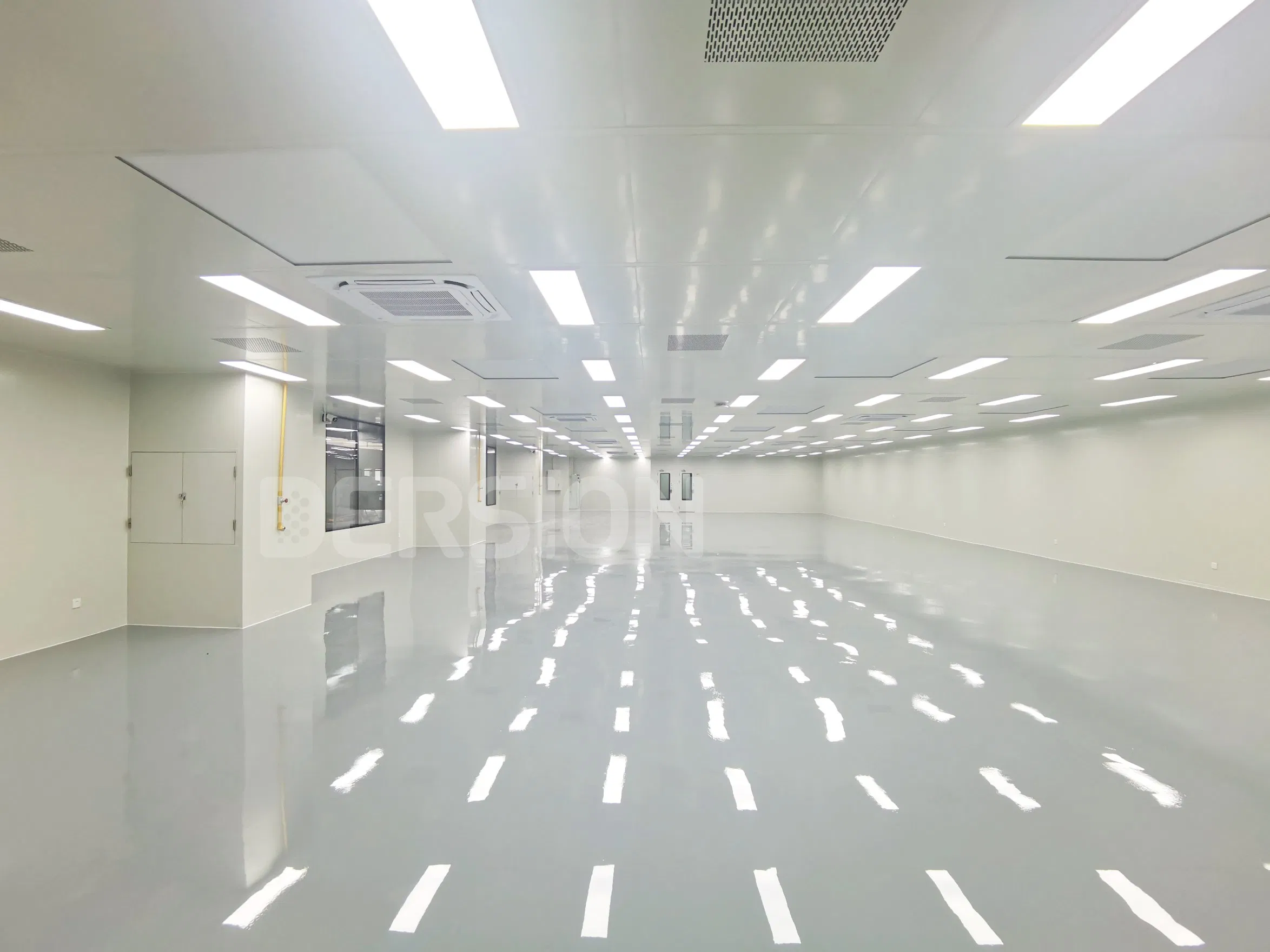 Cleanroom System for USP Compounding Pharmacy GMP