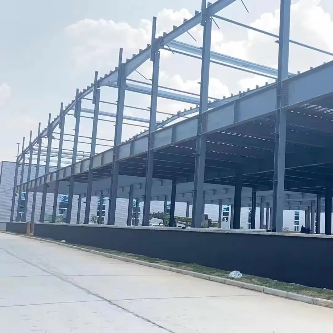 Detailed Analysis of Space-Efficient Material Layouts in Steel Structure Warehouses