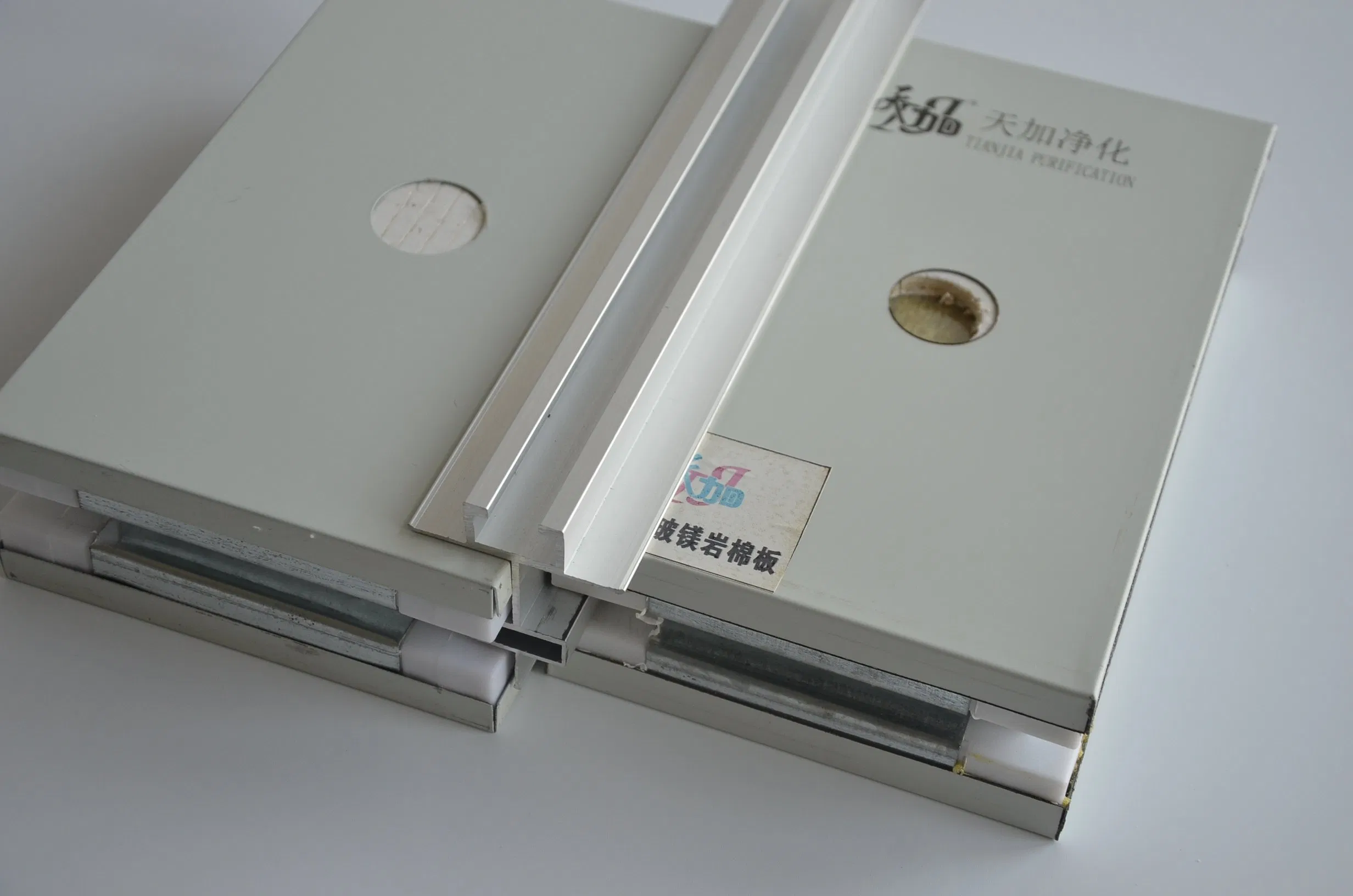 Advanced Cleanroom Solutions for Pharmaceutical and Biotechnology Applications