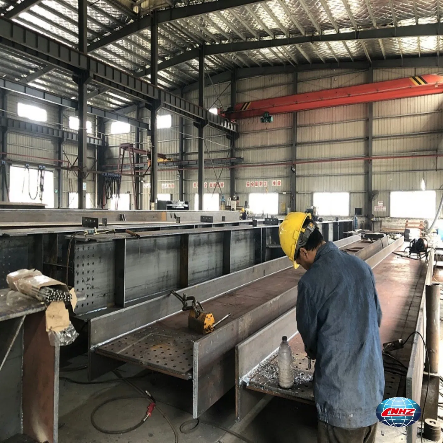 Weather-Resistant Metal Steel Structure Framed Commercial Office Building