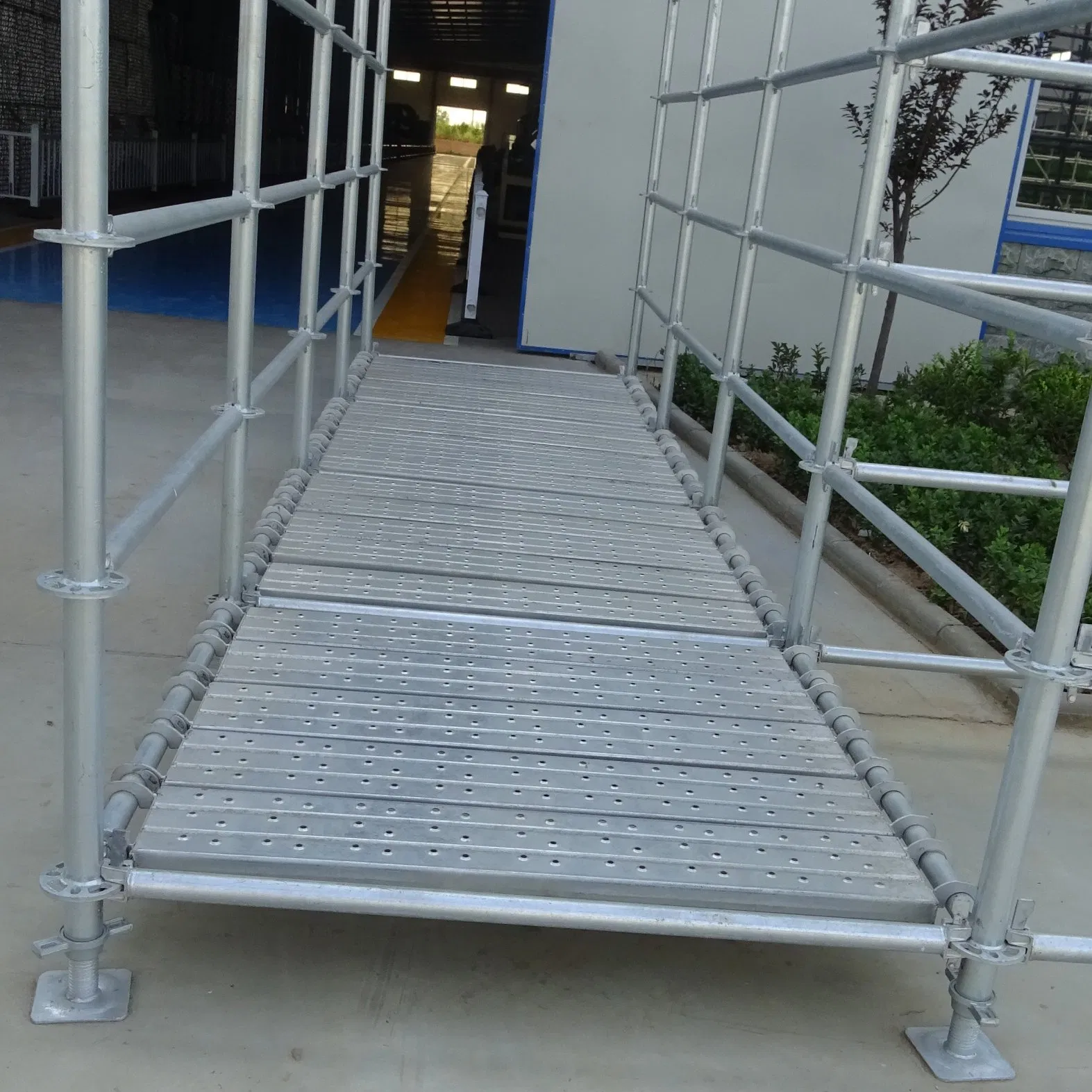 Planked Walkway of Scaffold Heavy Duty Ringlock Scaffolding System