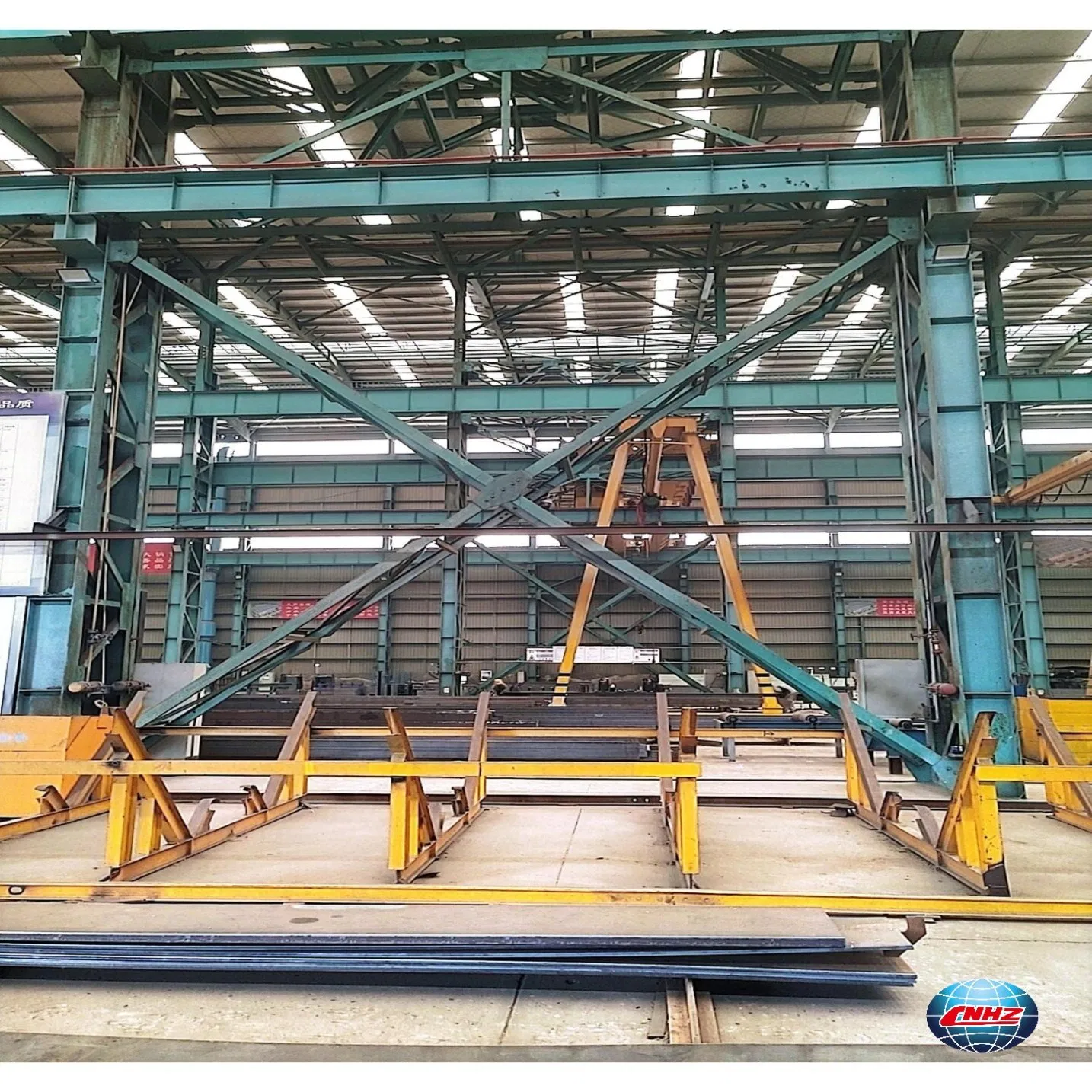 Weather-Resistant Metal Steel Structure Framed Commercial Office Building