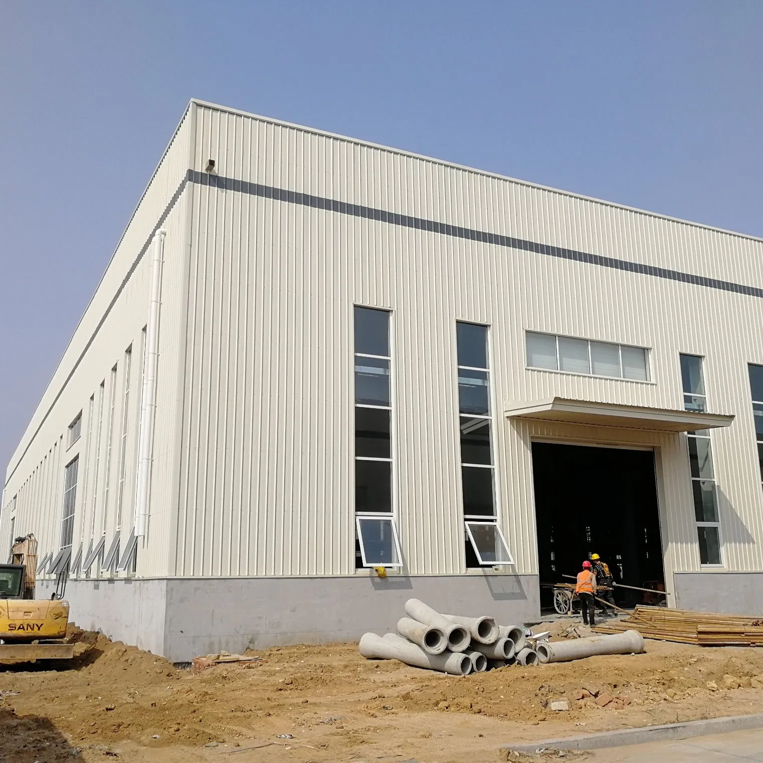 Metal Frame Sandwich Panel Modern Design Prefabricated Steel Structure Warehouse