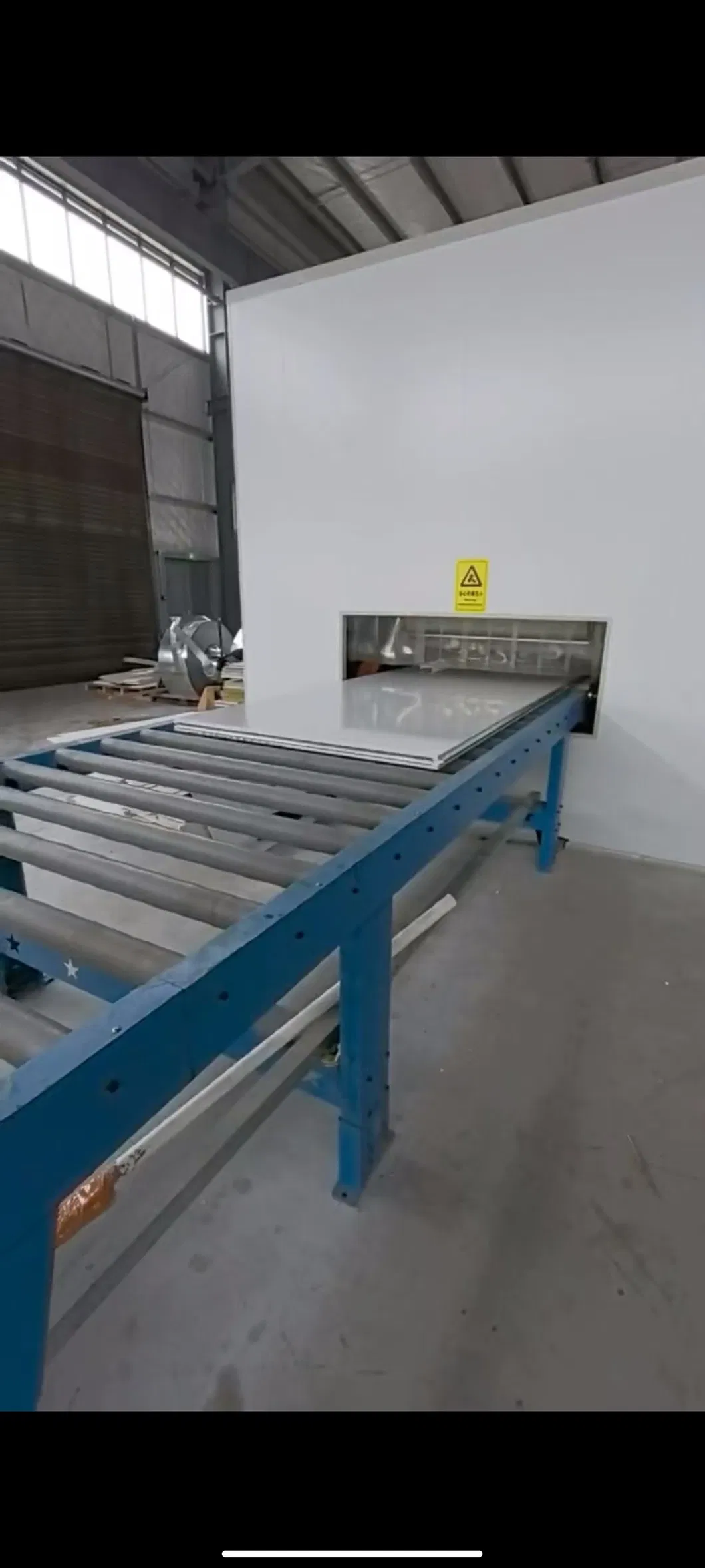 Cleanroom Panel Detail