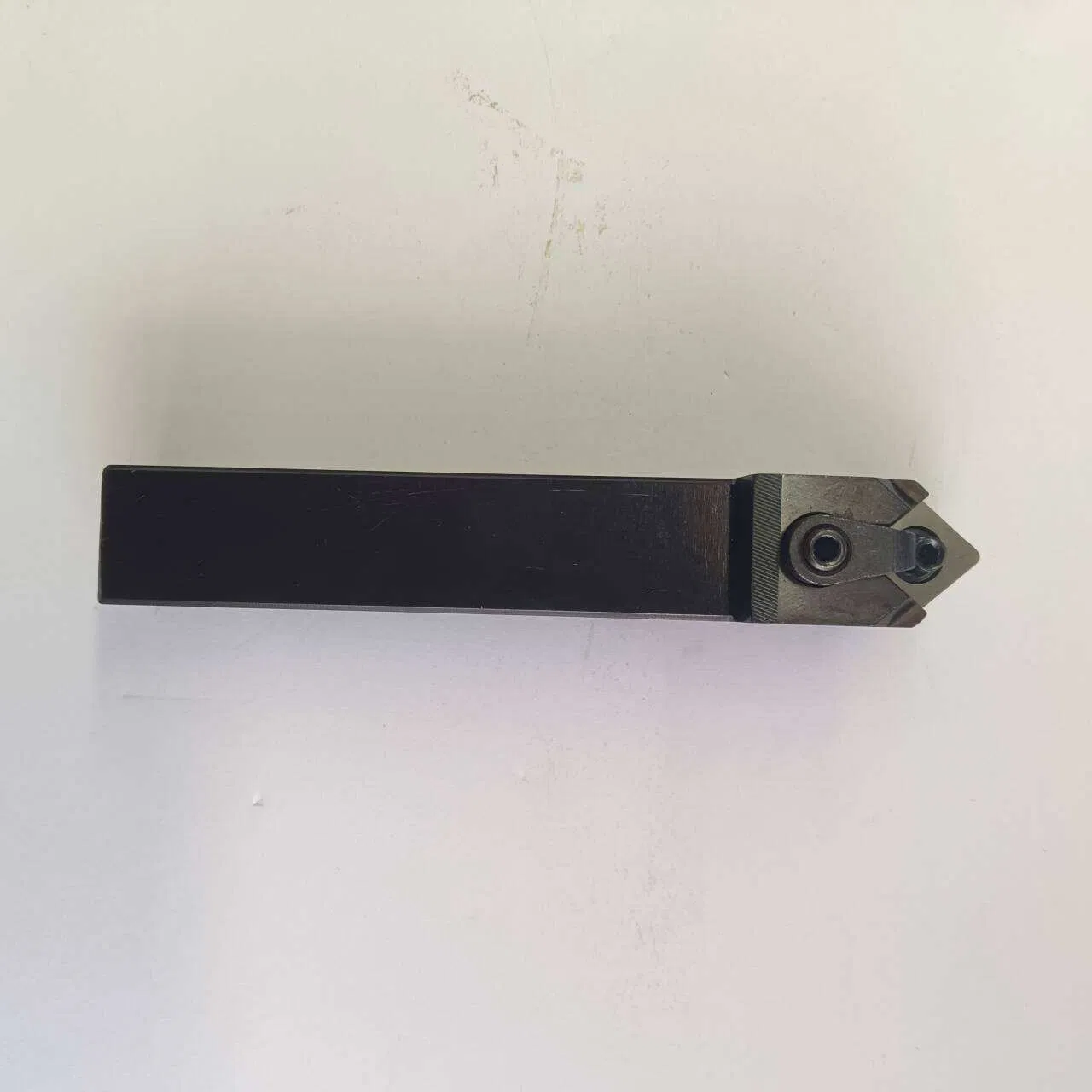 Mcmnn2020K12 Suporte de Ferramenta de Torneamento Externo em Tipo Composto Alta Precisão Placa de Pressão de Diamante para Suporte de Ferramenta CNC