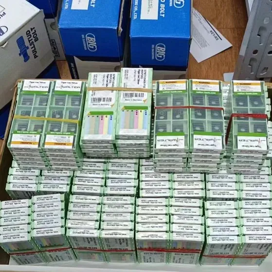Inserções de Corte de Carboneto Negativas de Alta Precisão em Forma de Quadrado Gesac Cnmg120404-Qfgp1120 para Aço Inoxidável