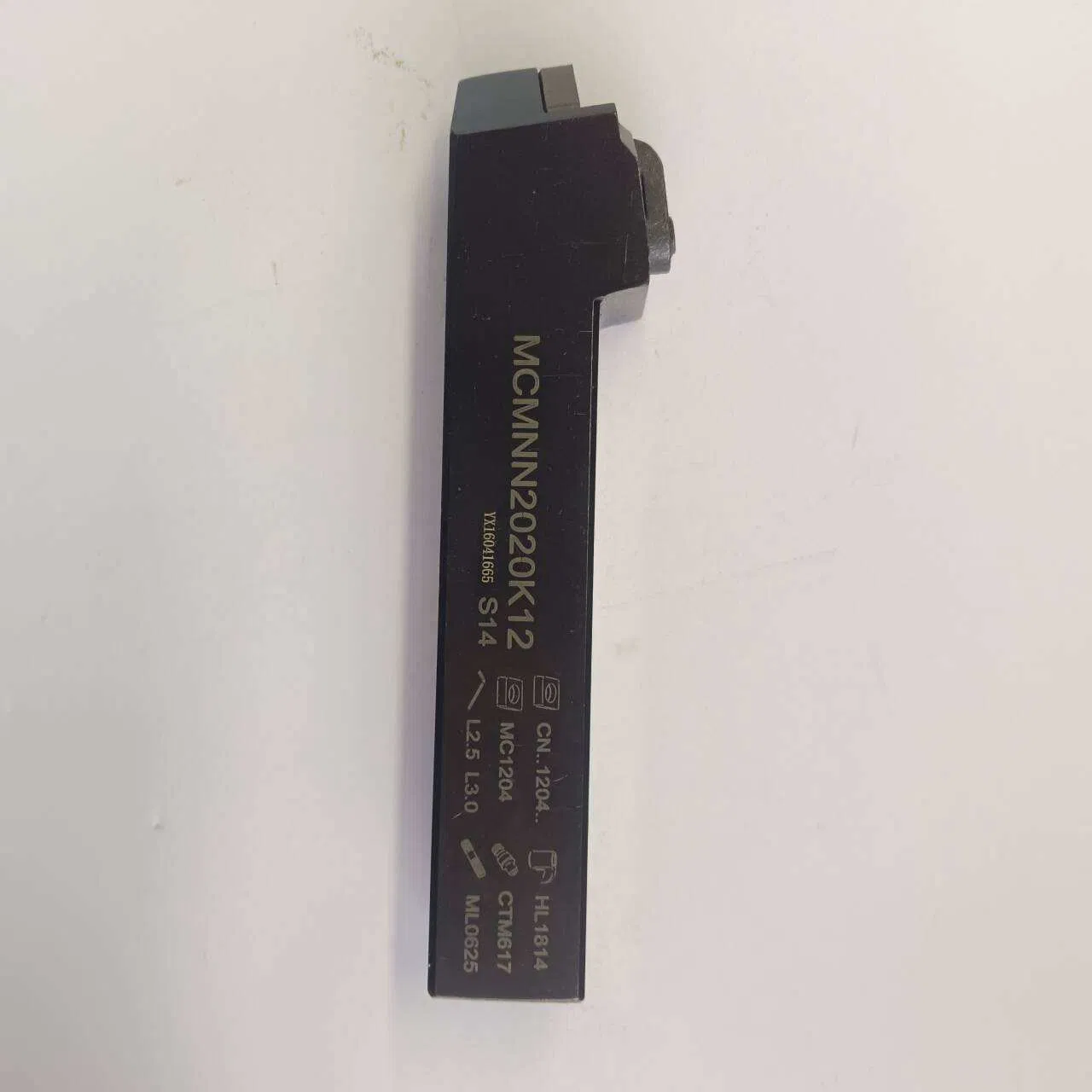 Mcmnn2020K12 Suporte de Ferramenta de Torneamento Externo em Tipo Composto Alta Precisão Placa de Pressão de Diamante para Suporte de Ferramenta CNC