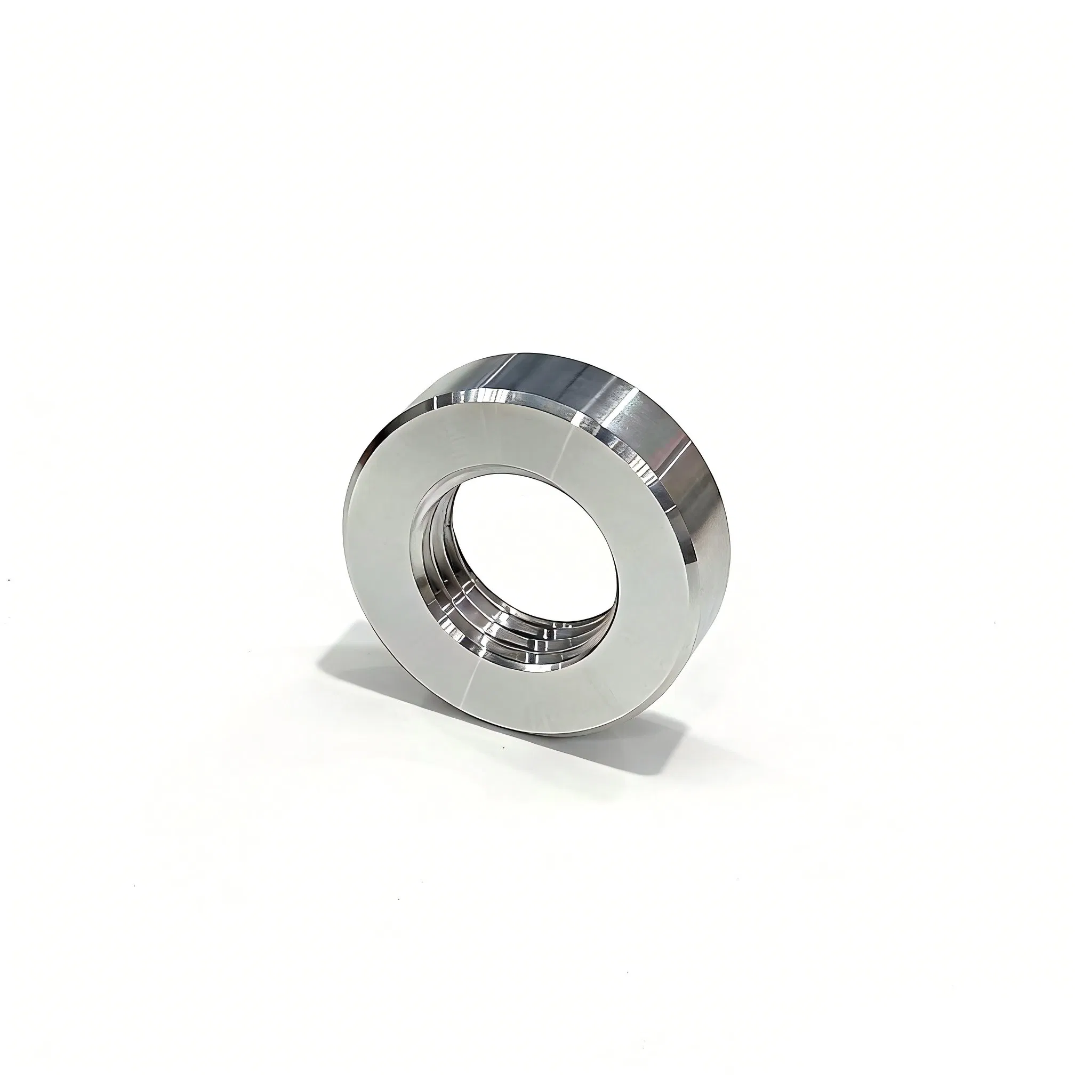 Inserto de Rosca Interna de Aço Inoxidável de Alta Precisão SUS303/304 com ±0.05mm, OEM/ODM Disponível