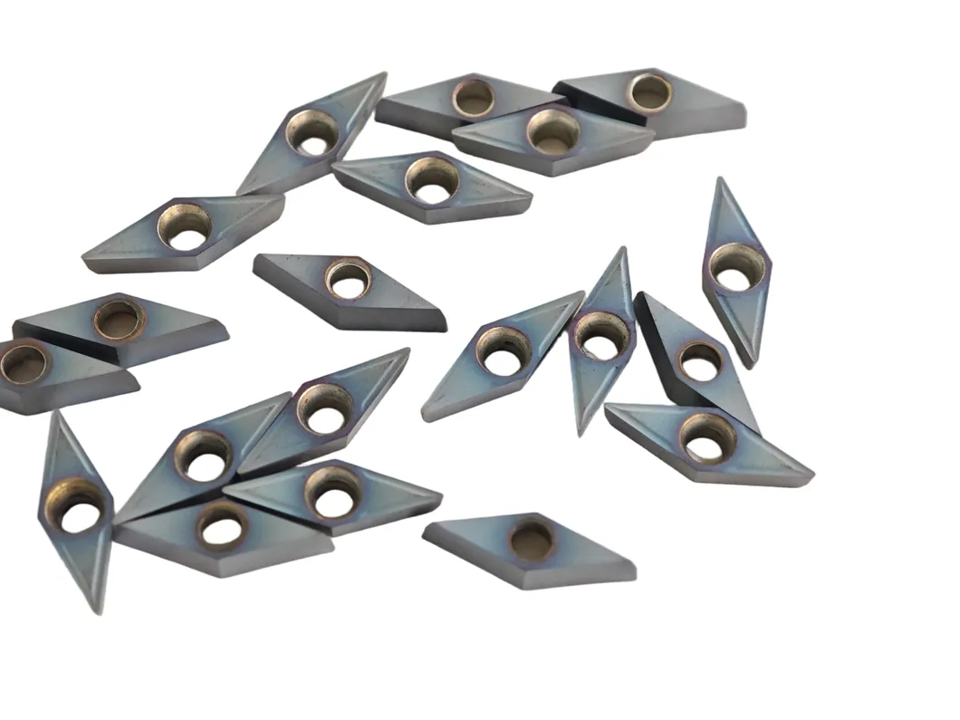 Inserções Rombicas Peças de Torneamento CNC