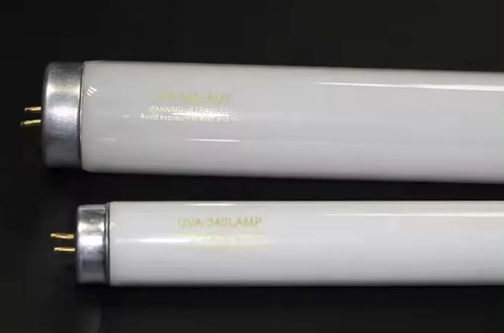 UV-A Tube Lamp 2