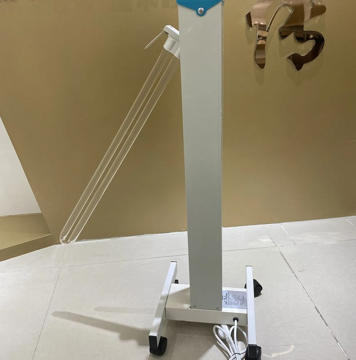 Nice Price 80W Adjustable Carbon Steel UV Lamp Trolley for Air and Surface Disinection