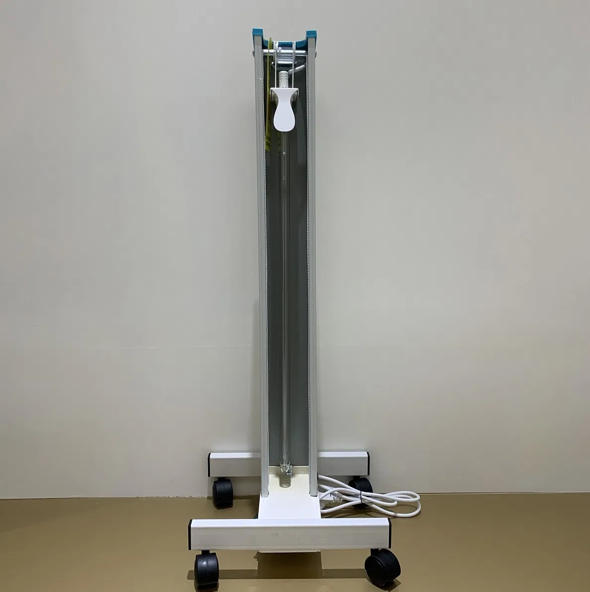 Nice Price 80W Adjustable Carbon Steel UV Lamp Trolley for Air and Surface Disinection