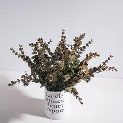 Wholesale Realistic Simulation Plastic Flowers And Green Plants Wedding Crafts Artificial Eucalyptus Bouquet