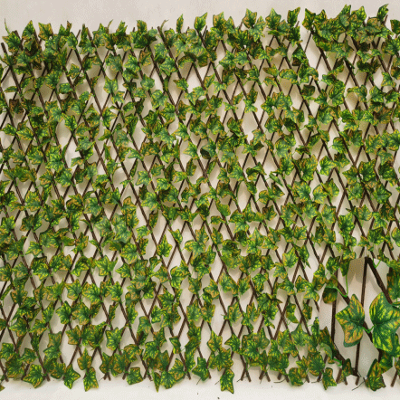 High-Quality garden Expandable artificial plastic laurel leaves trellis bamboo panel boxwood mat Ivy Privacy Fence fencing hedge Manufacturers, Suppliers