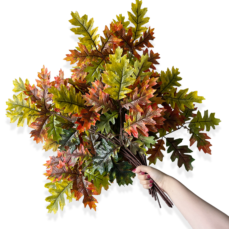 Artificial oak tree leaves