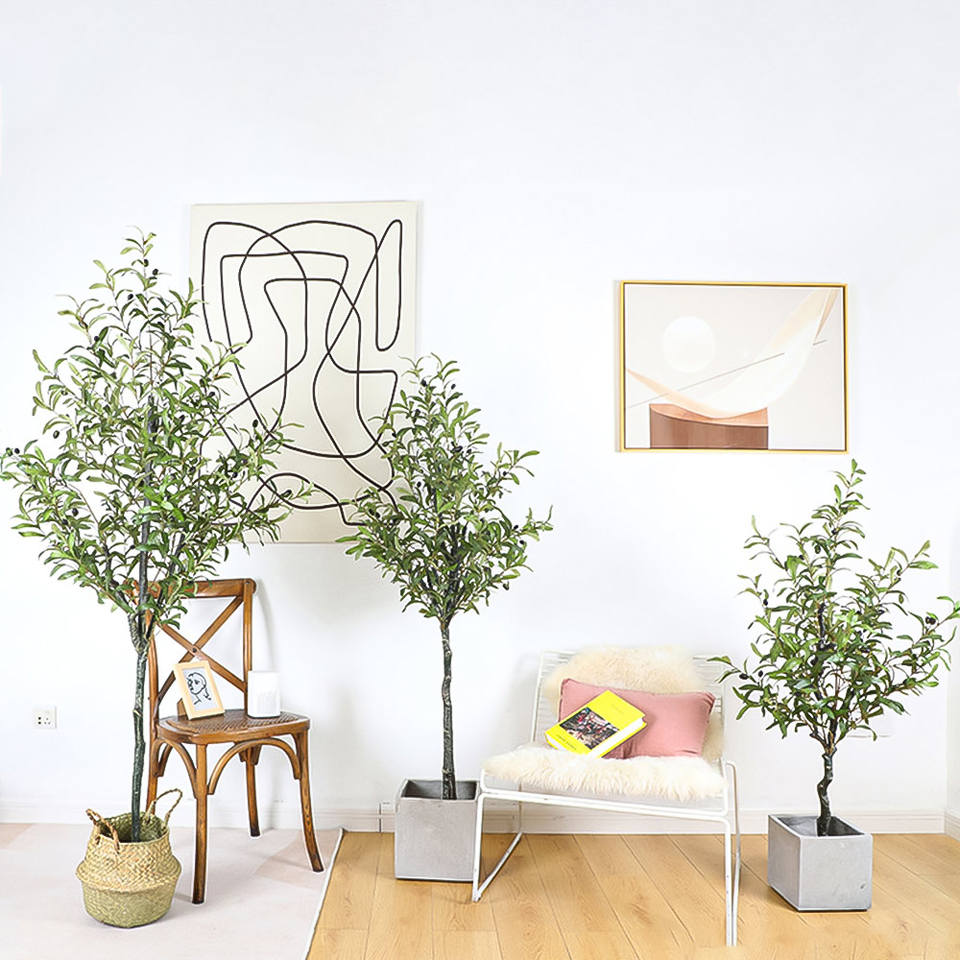 Artificial olive tree